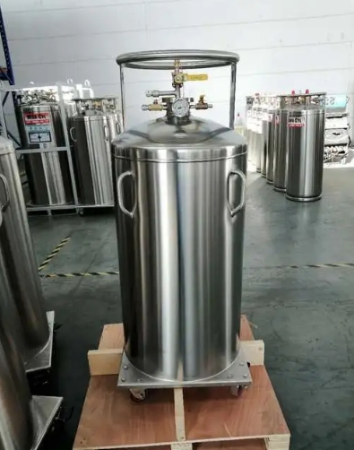 自增壓液氮罐 自增壓液氮罐