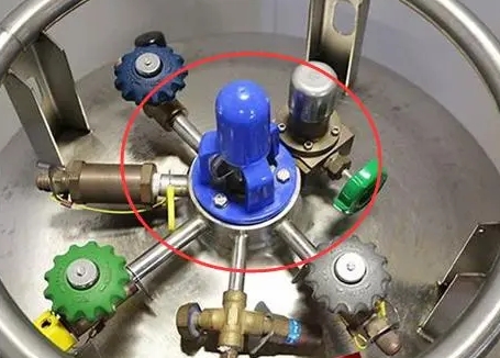 液氮補(bǔ)給罐 液氮補(bǔ)給罐